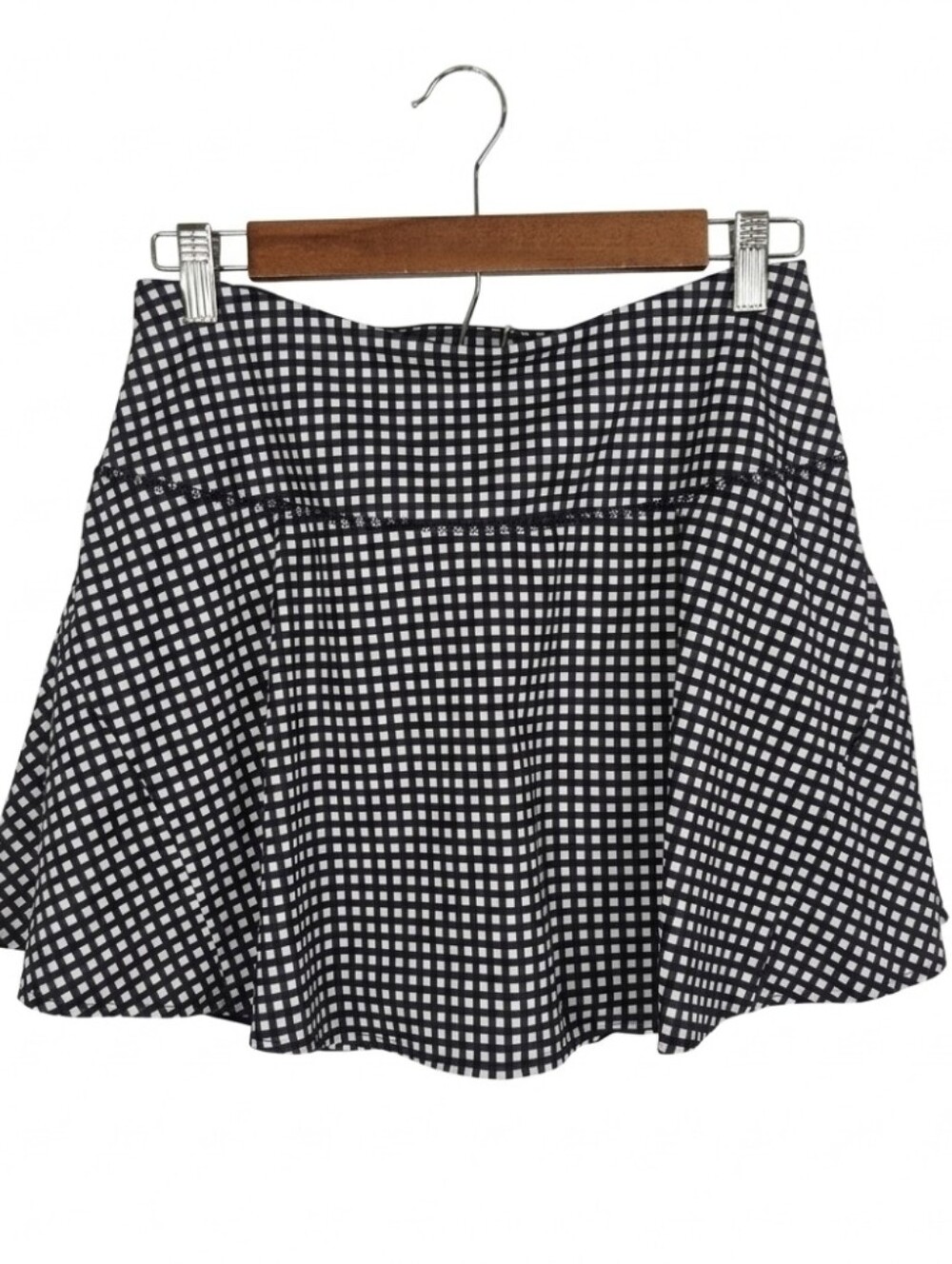 Avia black and white checkered athletic skirt/shorts